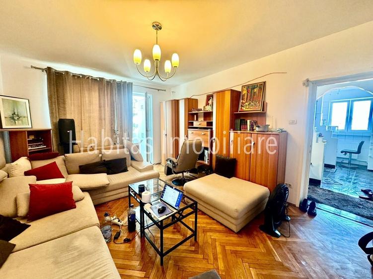 Apartament cu 2 camere decomandat, mobilat în Central — fotografia 1