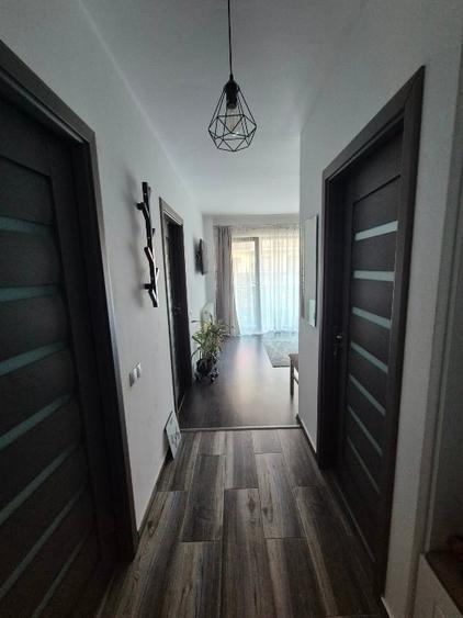 Apartament cu 2 camere decomandat, mobilat în Bună Ziua