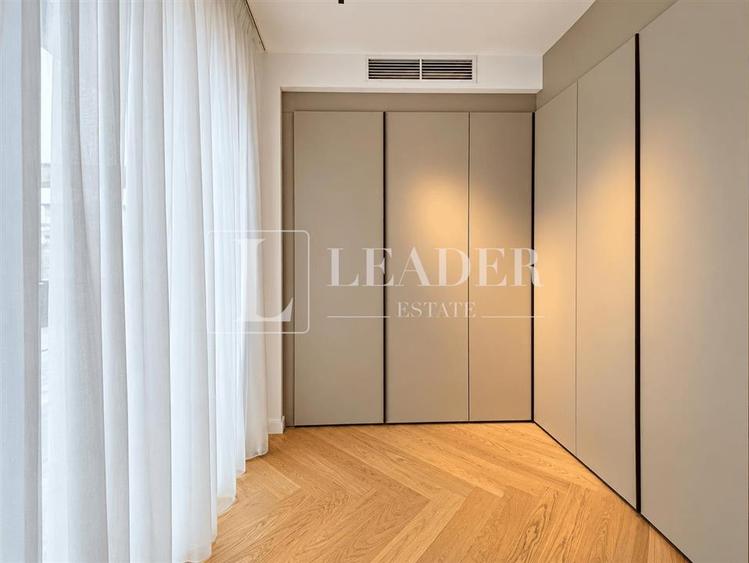 Casă cu 5 camere cu Teren 430 Mp în Pipera