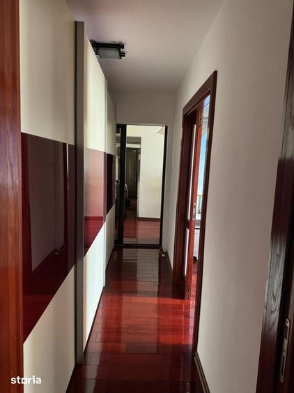 Apartament cu 2 camere în Craiovița Nouă