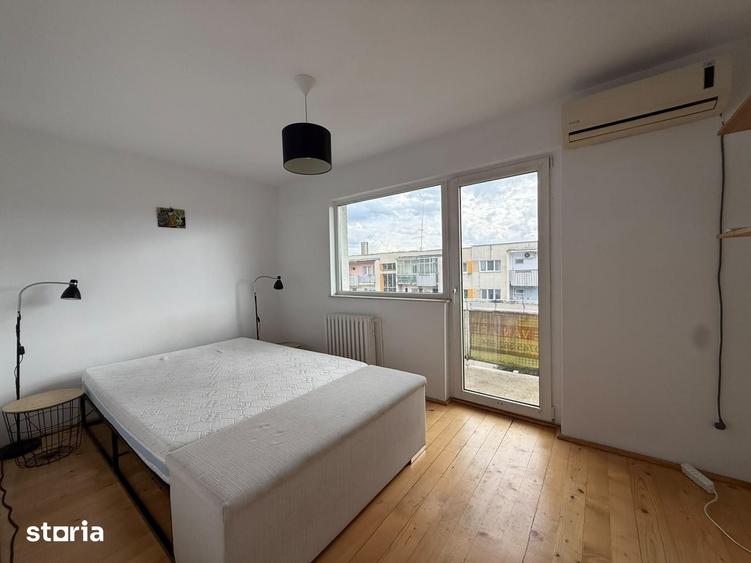 Apartament cu 4 camere decomandat în Grigorescu