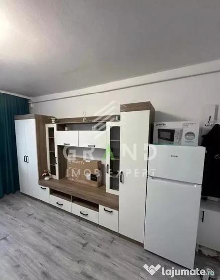 Garsonieră în Central
