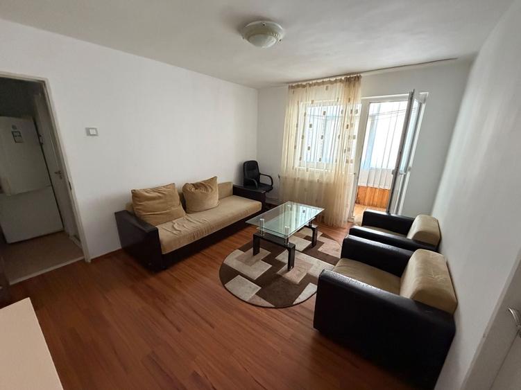 Apartament cu 2 camere în Cetate