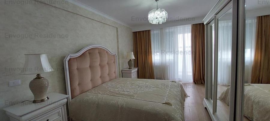 Penthouse cu 5 camere decomandat în Militari