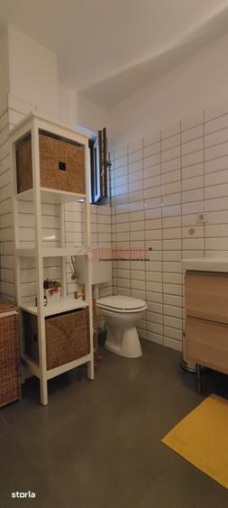 Casă cu 5 camere cu Teren 80 Mp în Central
