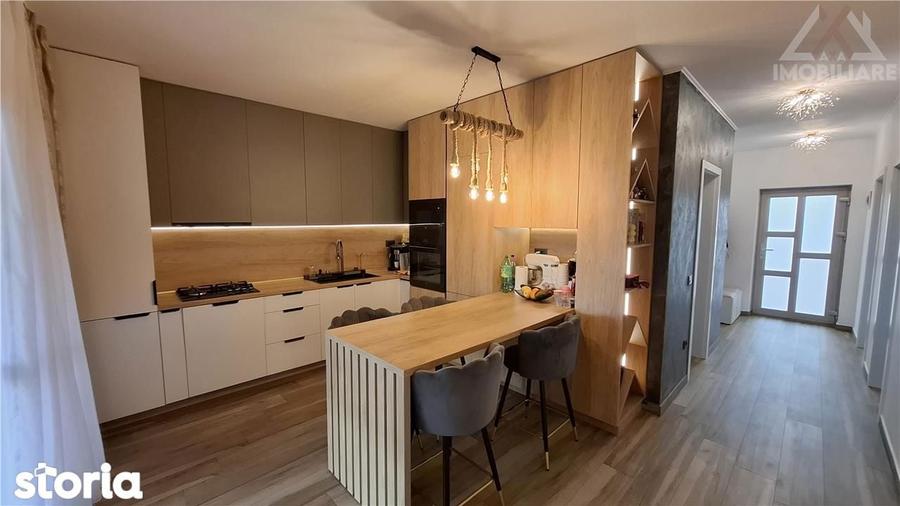 Casă cu 4 camere cu Teren 400 Mp în Rediu