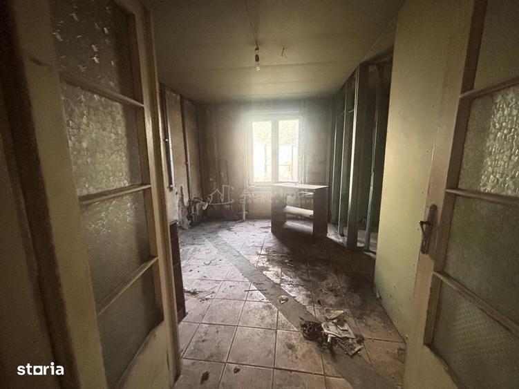 Casă cu 3 camere cu Teren 122 Mp în Central