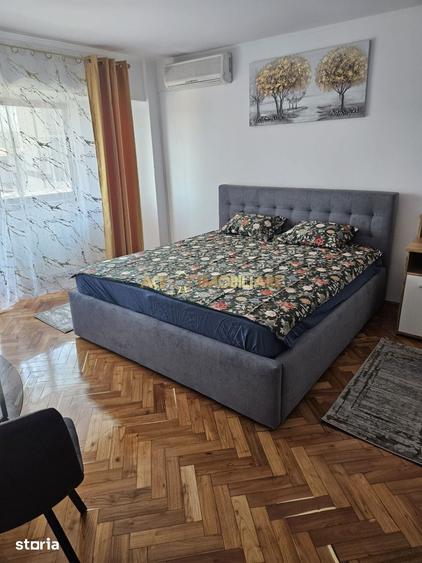 Garsonieră în Decebal