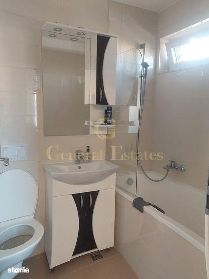 Apartament cu 4 camere, mobilat în Sud