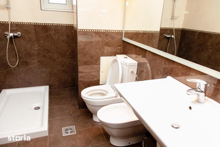 Apartament cu 4 camere în Centrul Civic