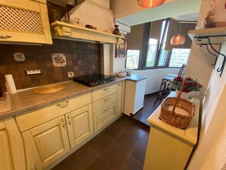 Apartament cu 2 camere decomandat în Unirii
