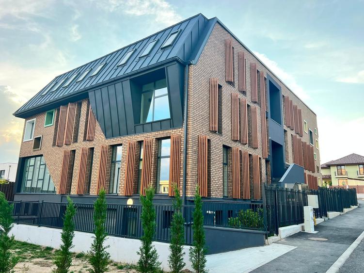 Proprietate specială, de 1,578 mp, în Dâmbul Rotund