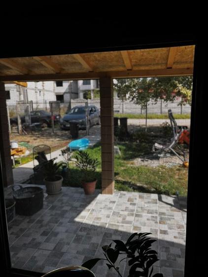 Casă cu 4 camere în Central