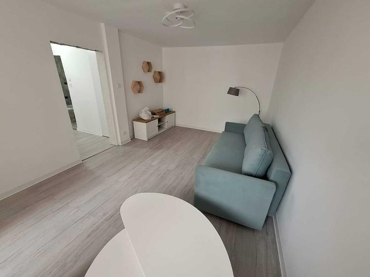Apartament cu 2 camere decomandat în Iancului