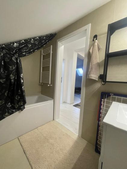 APARTAMENT MODERN - DECOMANDAT - PRIMA INCHIRIERE - LOC DE PARCARE - 38