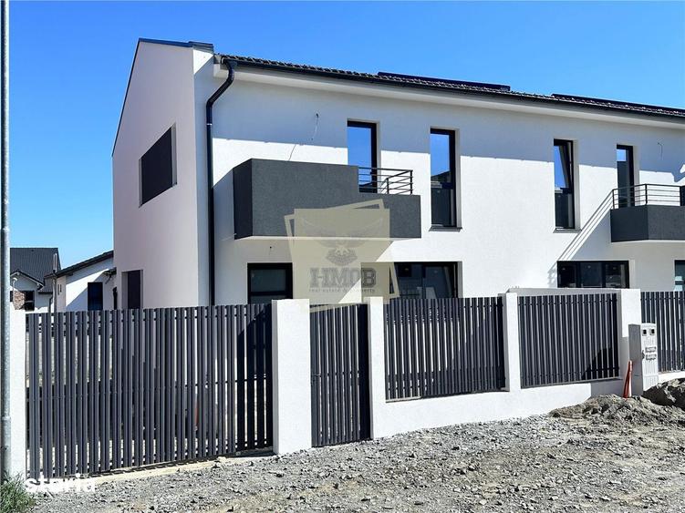 Casă cu 4 camere cu Teren 300 Mp în Central