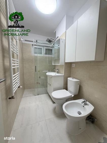 Apartament cu 3 camere în Podu Roș