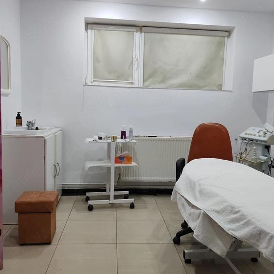 Apartament cu 2 camere nedecomandat în Central