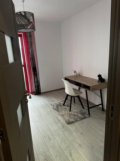 Apartament cu 3 camere decomandat în Șelimbăr