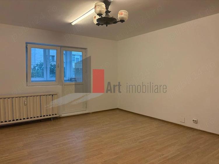 Apartament cu 2 camere decomandat în Sebastian