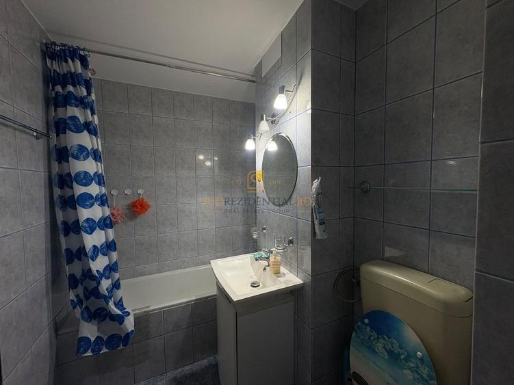 Apartament cu 3 camere decomandat, mobilat în 13 Septembrie