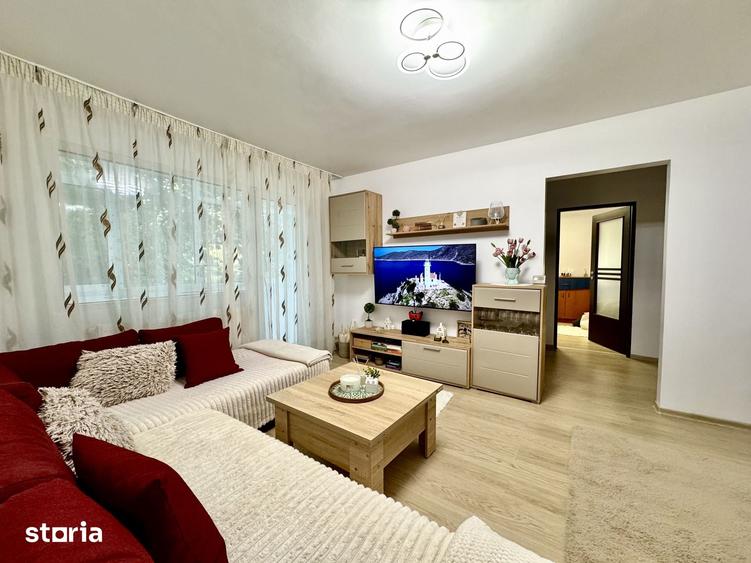 Apartament cu 2 camere semidecomandat în Cornișa
