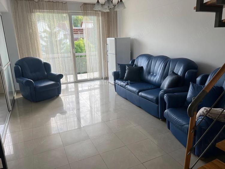 Inchiriez apartament 3 camere penthouse