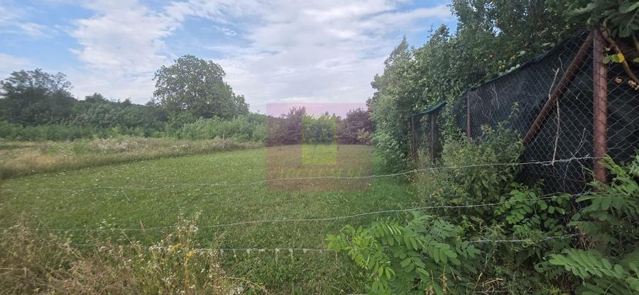 Teren Construcții intravilan de 650 mp, în Brebu
