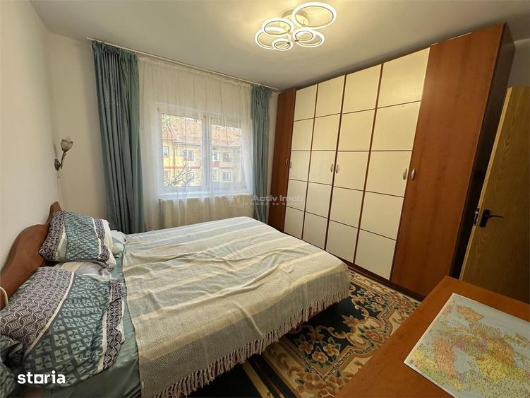 Apartament cu 3 camere decomandat în Central