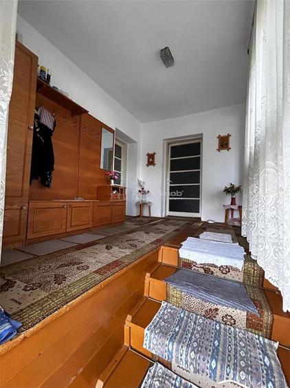 Casă cu Teren 600 Mp în Central