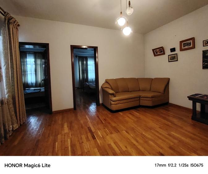 Duplex cu 8 camere cu Teren 500 Mp în Copou