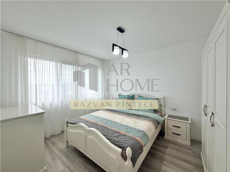 Apartament cu 3 camere decomandat, mobilat în Păulești
