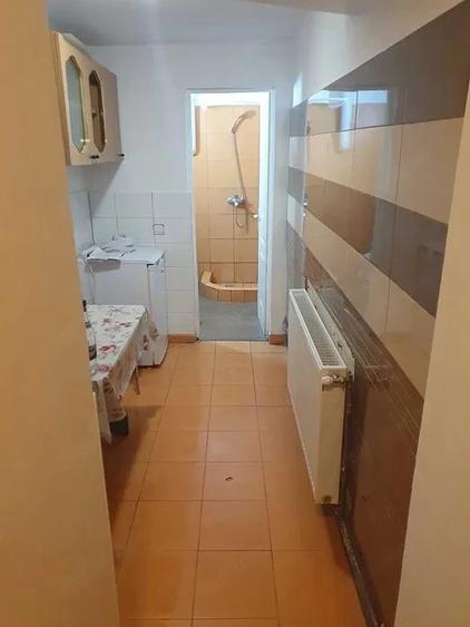 Garsonieră decomandată în Ștrand