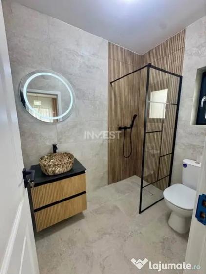 Casă cu 4 camere cu Teren 420 Mp în Central