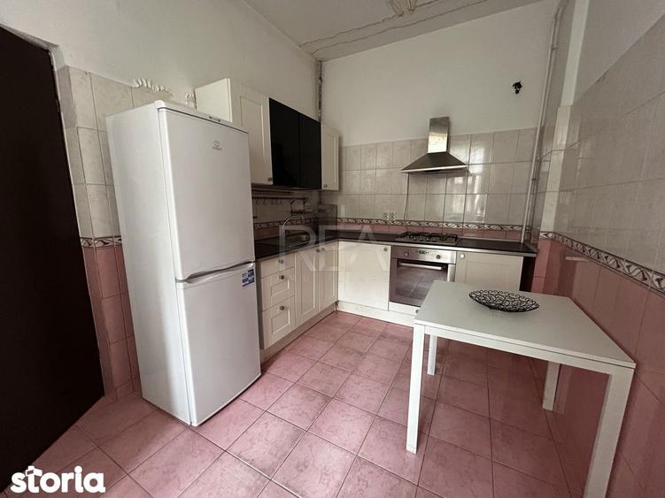 Apartament cu 3 camere, mobilat în Parcul Carol