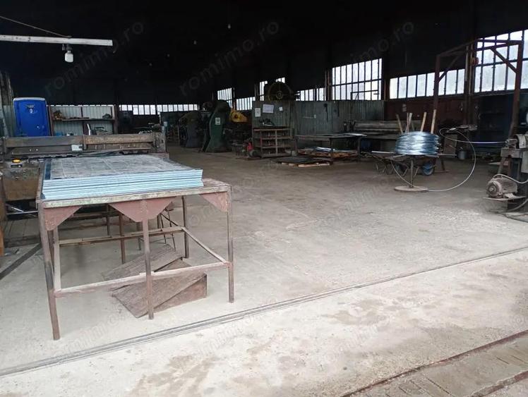 Teren de 8138 mp, în Periferie