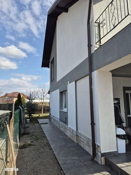 Casă cu 4 camere cu Teren 500 Mp în Stupini