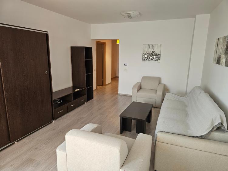 Apartament cu 2 camere decomandat în Drumul Taberei