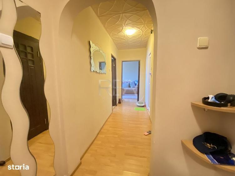 Apartament cu 2 camere decomandat în Rahova