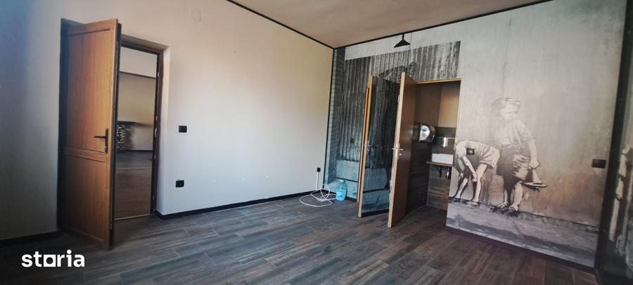 Spațiu comercial, de 78.3 mp, în Central