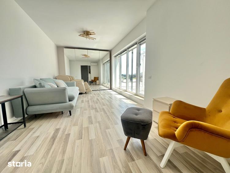 Apartament cu 2 camere semidecomandat, mobilat în Dristor