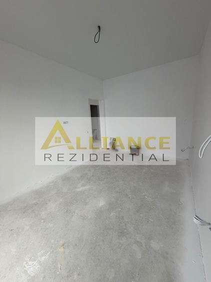 Casă individuală cu 4 camere cu Canalizare în Berceni