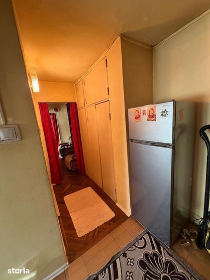 Apartament cu 3 camere în Calea București