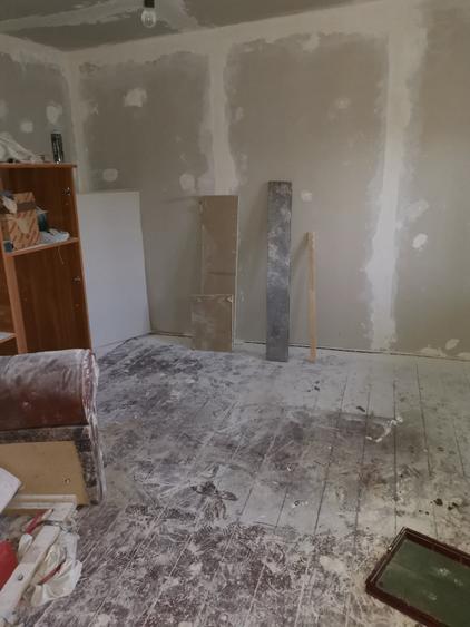 Casă individuală cu 3 camere cu Teren 380 Mp în Central