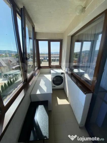 Apartament cu 3 camere decomandat în Centura