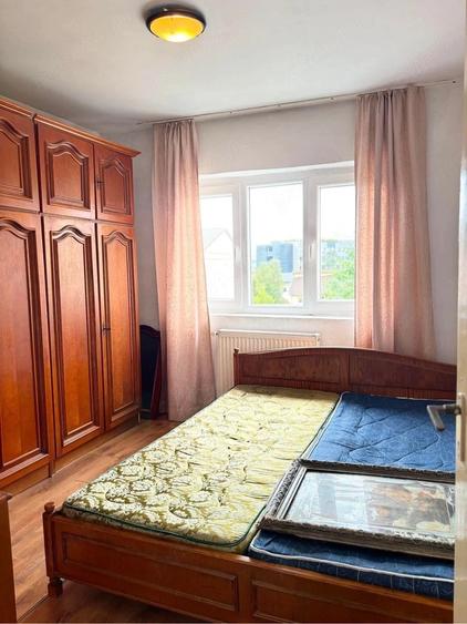 Apartament cu 2 camere decomandat în Exterior Vest