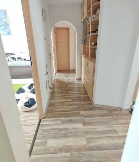 Apartament cu 4 camere decomandat, mobilat în Zorilor