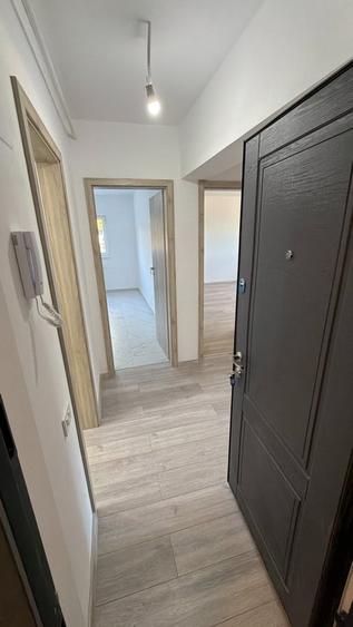 Apartament cu 2 camere decomandat în Măgurele