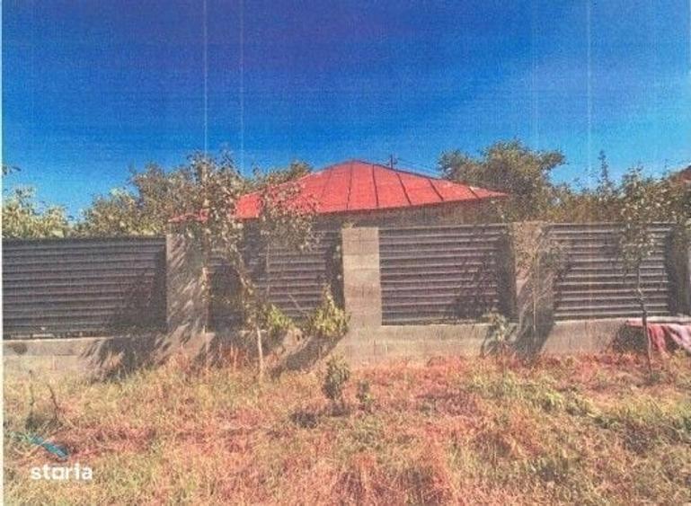 Casă cu 2 camere în Pădureni