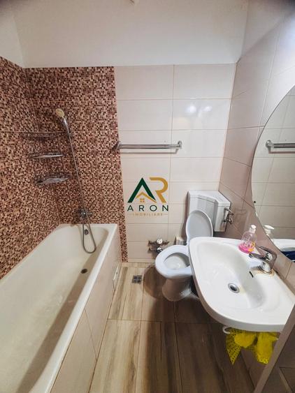 Apartament cu 2 camere decomandat, mobilat în Titan